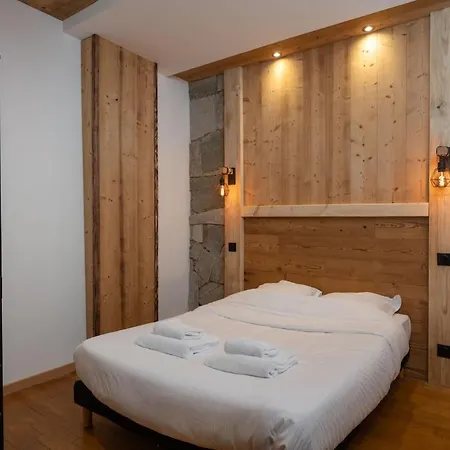 Le Nid Des Montagnes, Alliance Bois Et Pierre Appartement